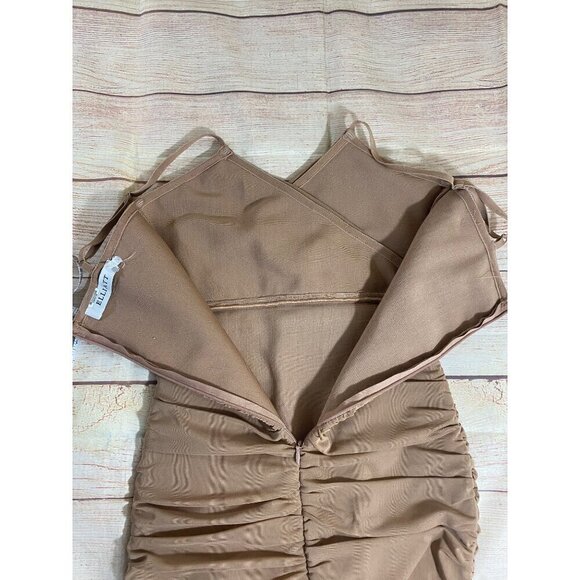 Revolve Elliatt X Pippa Dress Nude Body Con Ruched Dress - Medium - Picture 16 of 16